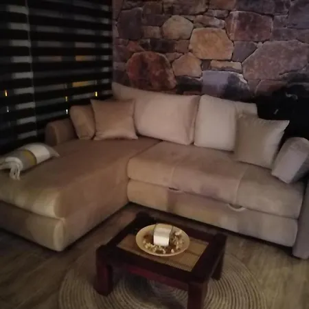 Apartment Laki *